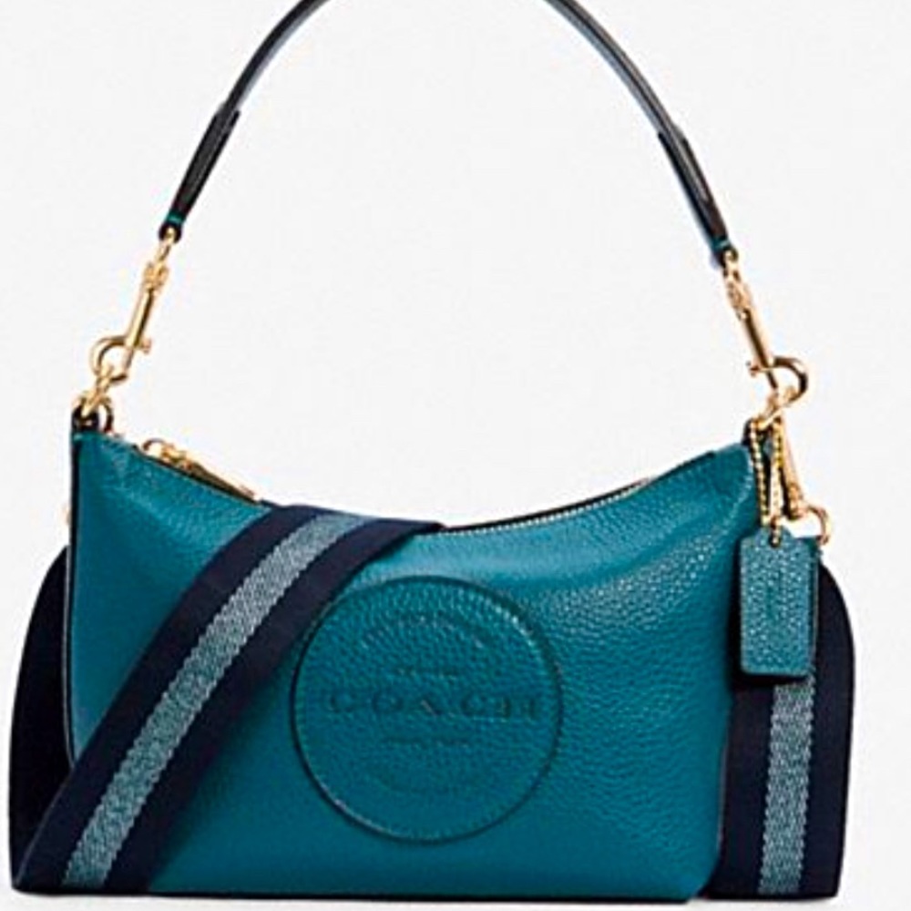 Gold/teal ink coach bag, spacious inside can be worn as a Crossbody or a handbag